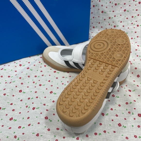 Adidas Samba Jane Sneakers - Picture 3 of 5